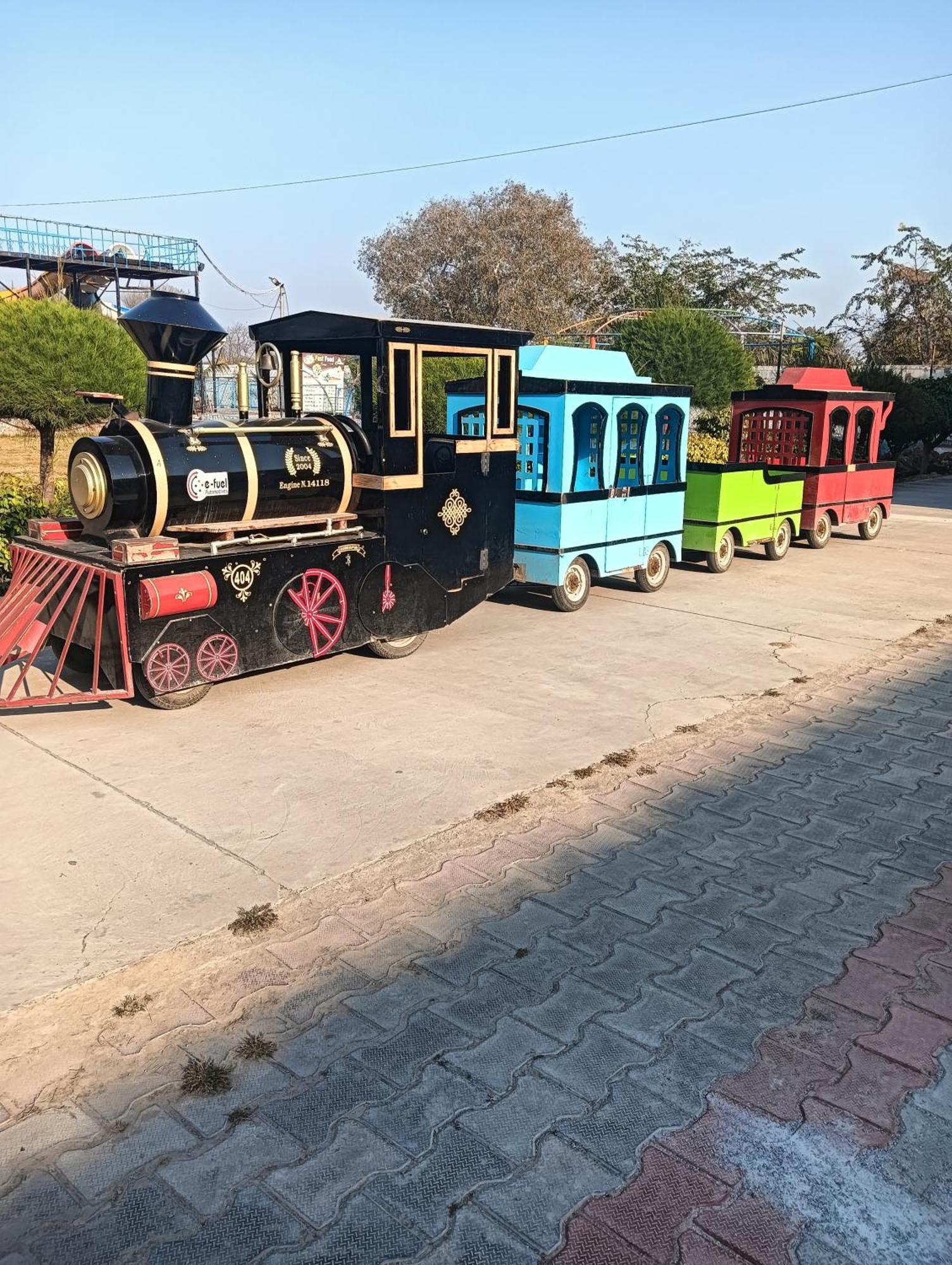 Krishna Fun Land Mathura Exterior foto